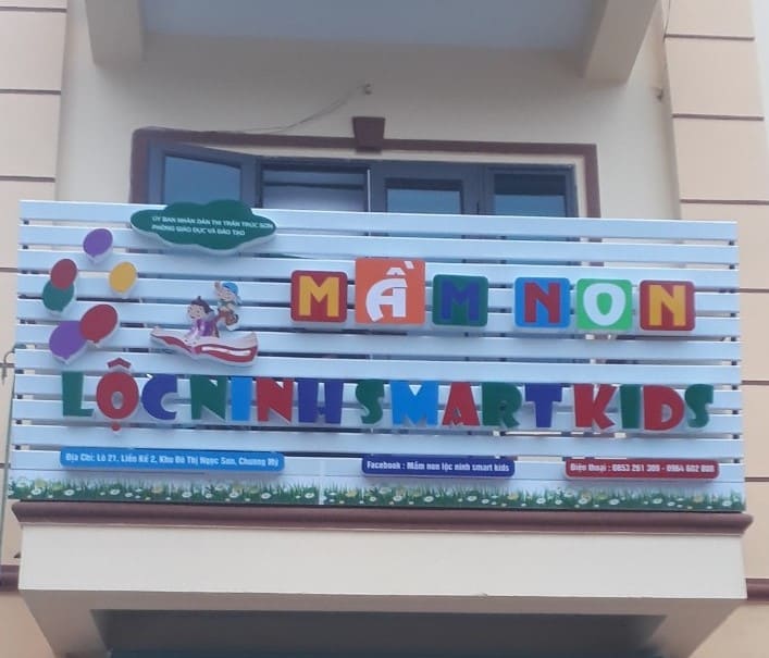 Những mẫu bảng hiệu trường mần non đẹp số 1