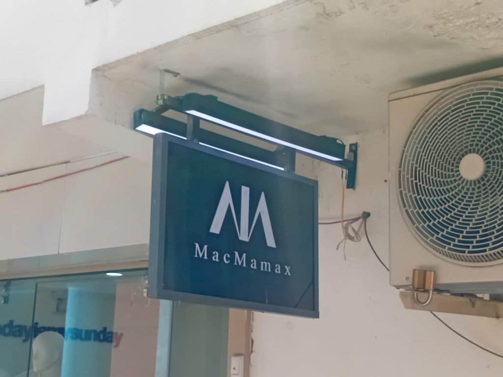 Chữ mica sáng chân - Giải pháp quảng cáo hiệu quả