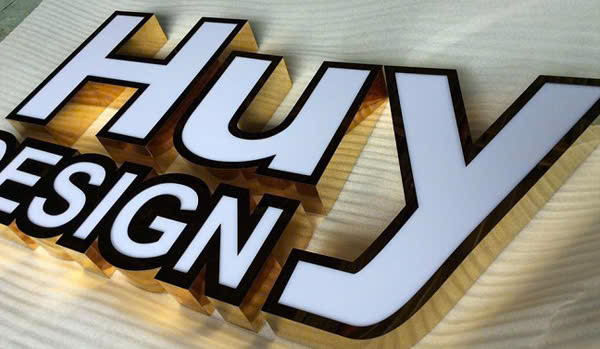 Chữ mica sáng chân - Giải pháp quảng cáo hiệu quả